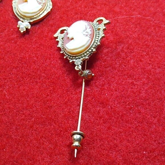 Vintage Cameo Group Dangling Pierced Earrings w/ Faux Pearls Stick pin Necklace - Picture 4 of 8